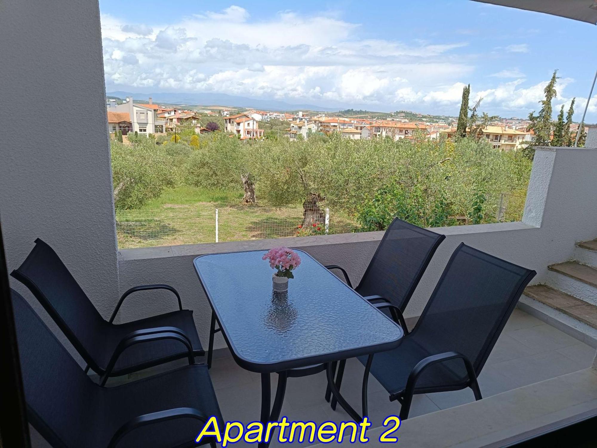 Keti'S Apartments Nea Moudania Buitenkant foto