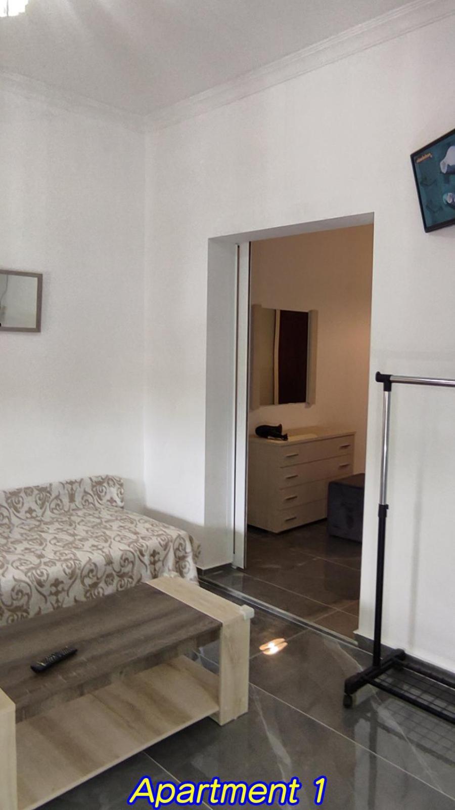 Keti'S Apartments Nea Moudania Buitenkant foto